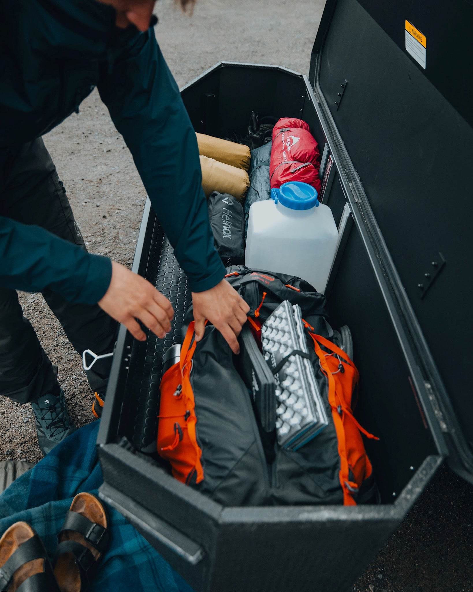 Best storage for work tools in a car