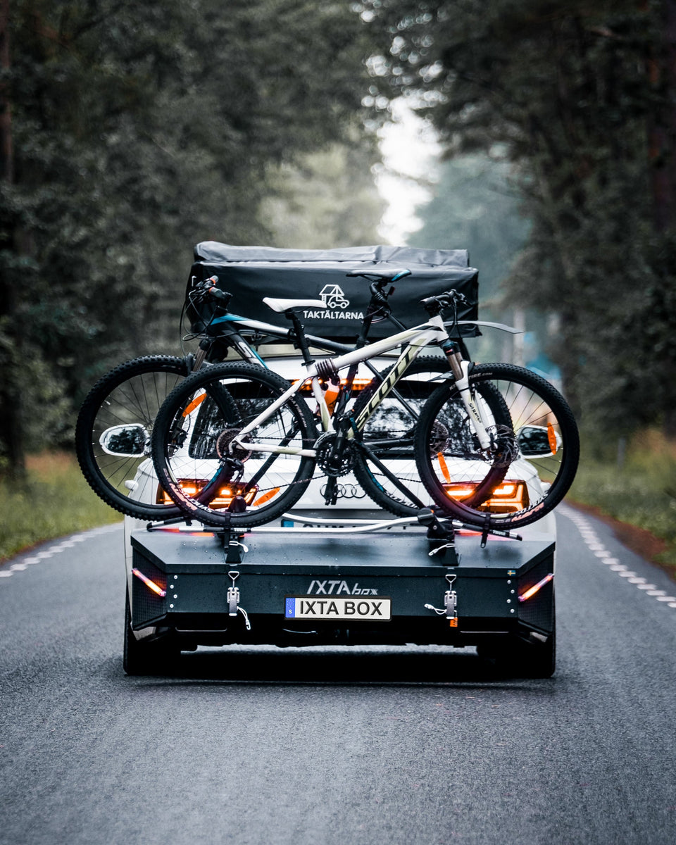 Can I mount bicycles on a cargo box? How?