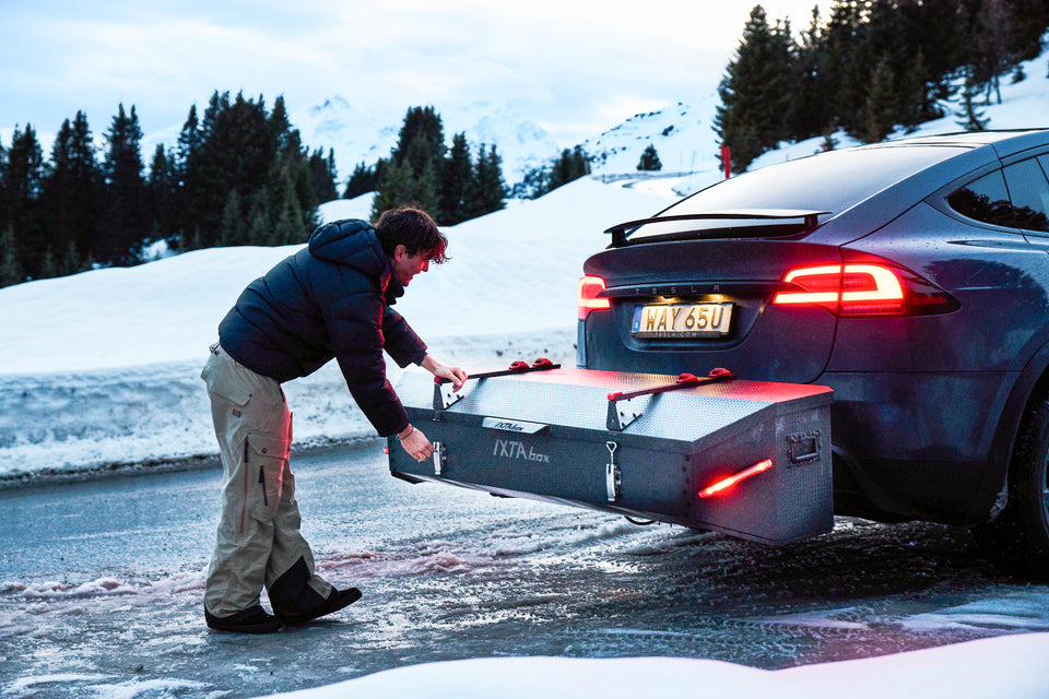 Gør vintersæsonens eventyr nemmere med en bagasjeboks til hengerfeste