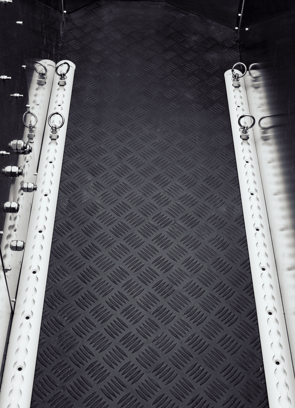 Innvendige festeskinner for IXTAbox